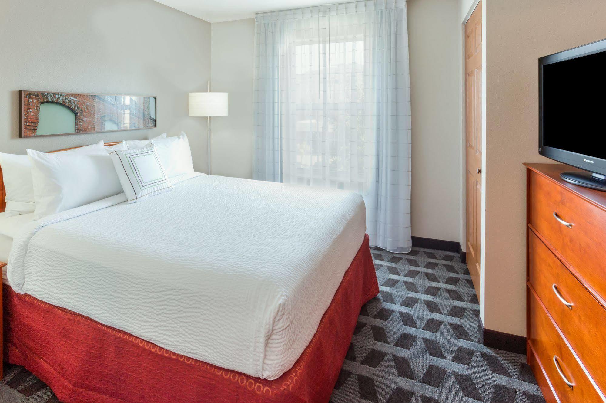Towneplace Minneapolis West/st. Louis Park Hotel Saint Louis Park